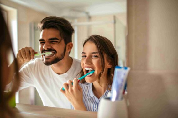 Dental Clinics - Tips bij tandenpoetsen